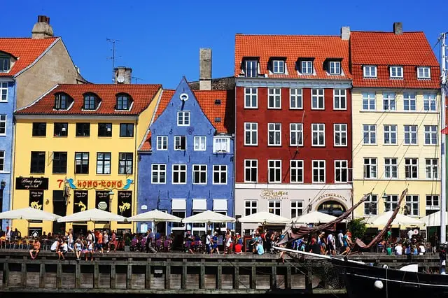 gebouwen Kopenhagen verschillende kleuren