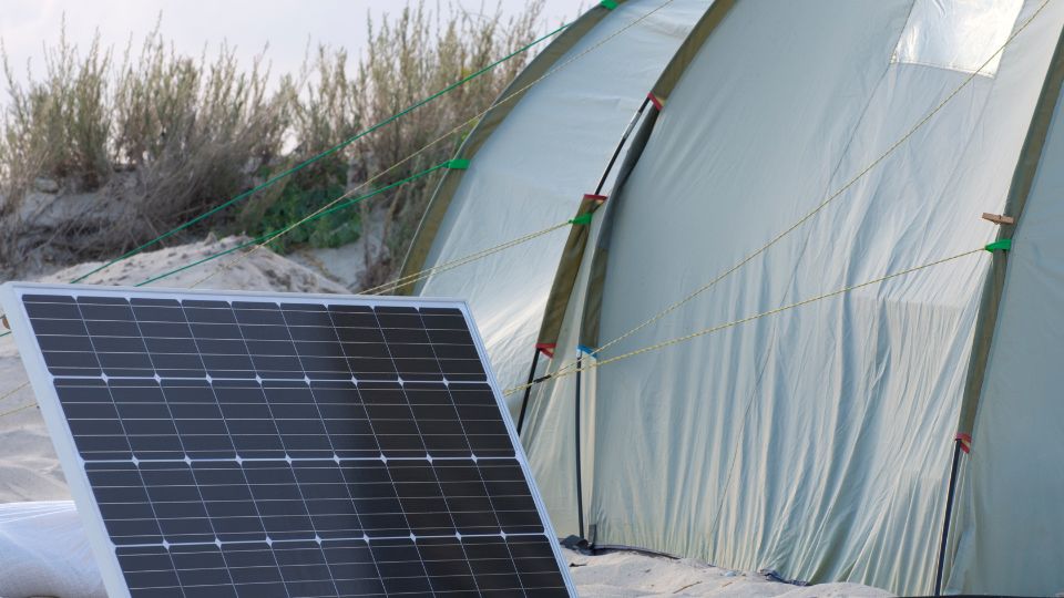 Top 4: Beste camping zonnepaneel 2025 [Vergelijking]