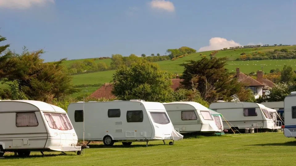 caravan op camping