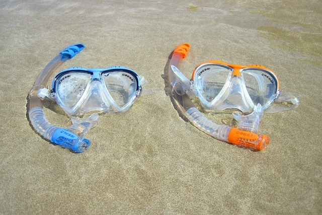 snorkelmasker in zee
